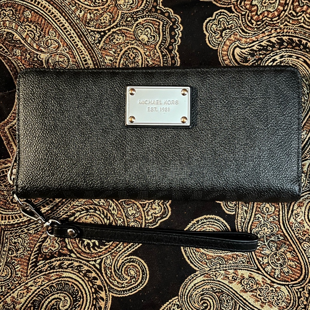 Michael Kors Black and Gold Wristlet Signature